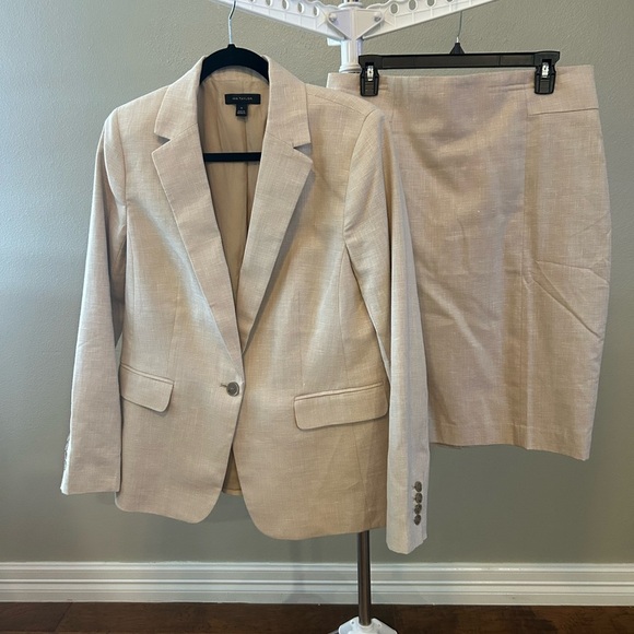 Ann Taylor Jackets & Blazers - New Ann Taylor Beige Blazer with Skirt with Tags